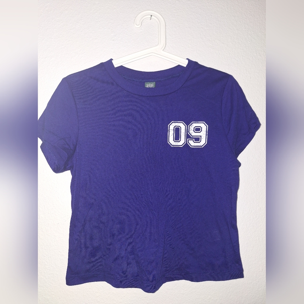 NWOT. Bundle of 3 Cropped Tops. - Picture 4 of 7